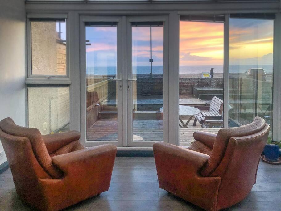 Sunset House By Air Premier * Seaford